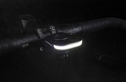 Lampa Przód Ravemen FR160 Black